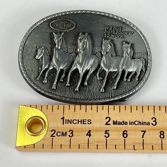 Vintage Belt Buckle -Twin Disk We Put Horsepower to Work Horse - Picture 8 of 9